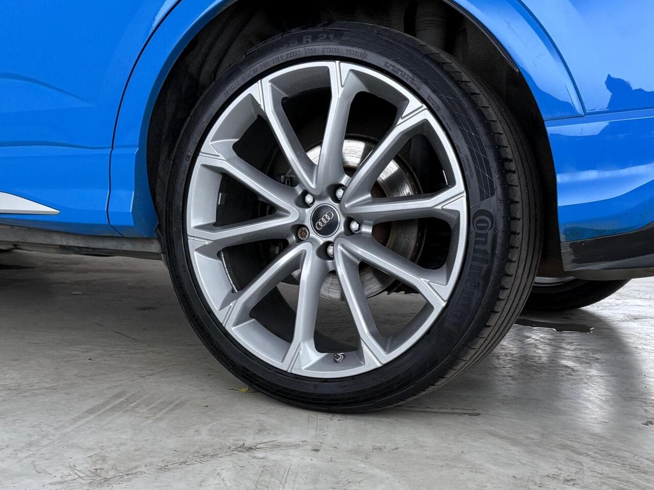 Audi RS Q3 thumbnail Wheel