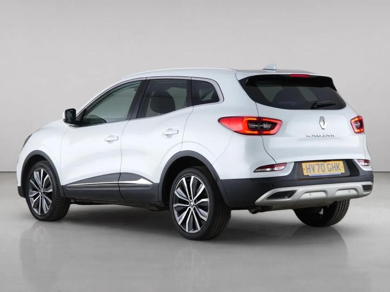 Renault Kadjar thumbnail Rear Left