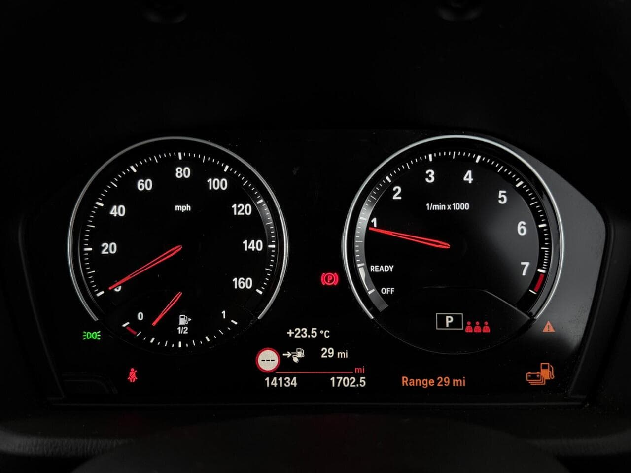 BMW X2 thumbnail Driver Instruments