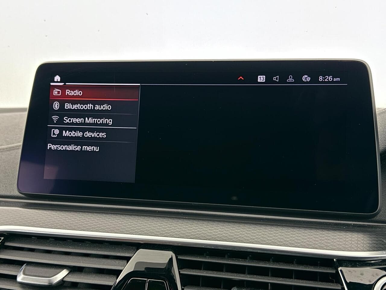 BMW 5 Series thumbnail Infotainment System