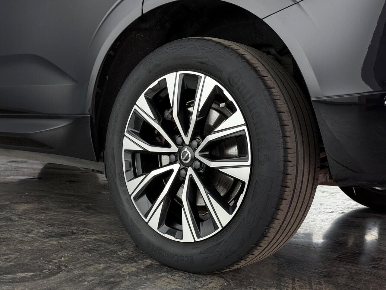 Volvo XC60 thumbnail Wheel