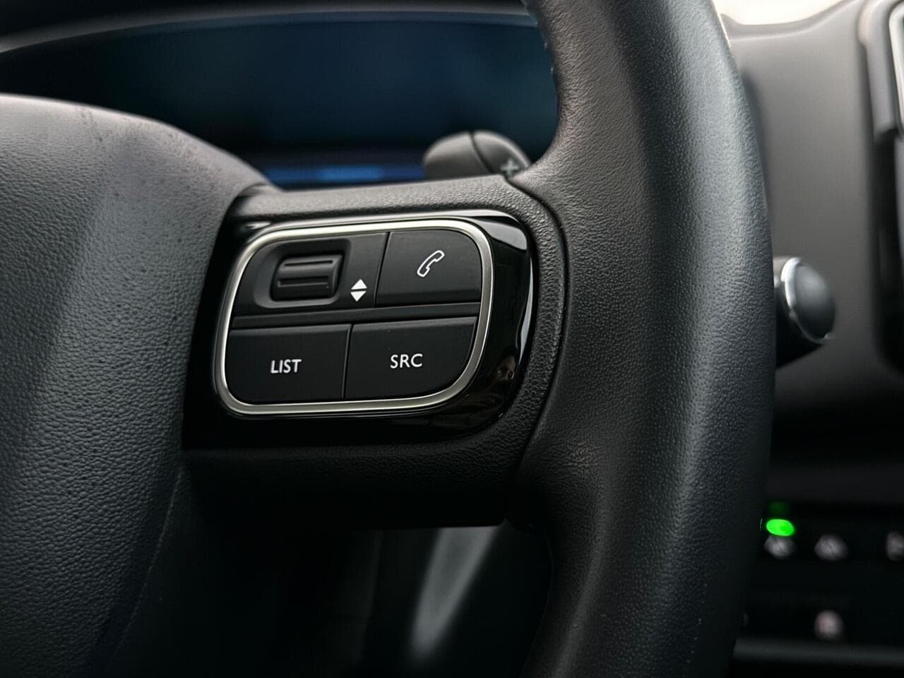 Citroen C5 Aircross thumbnail Misc Controls