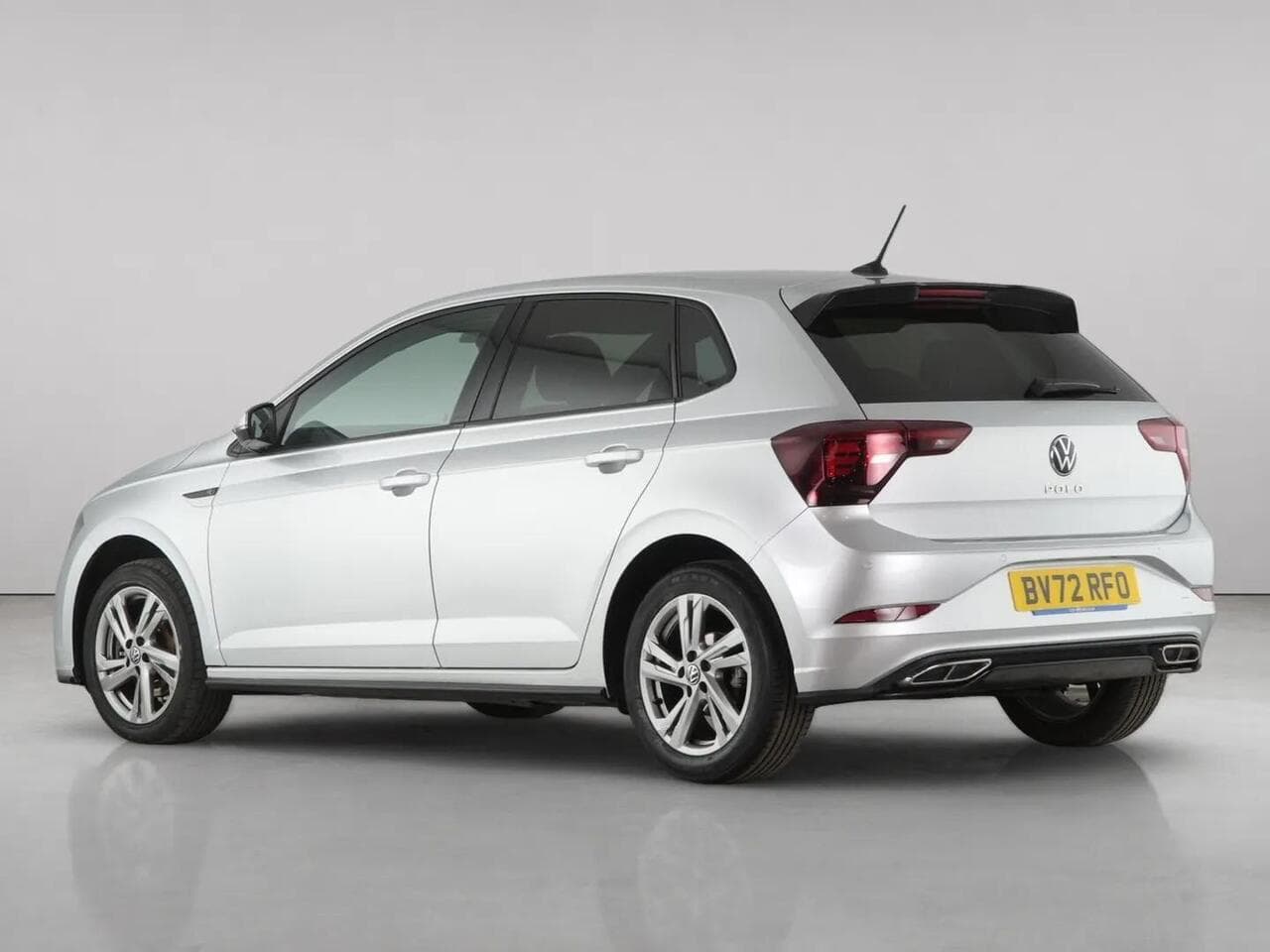 Volkswagen Polo thumbnail Rear Left