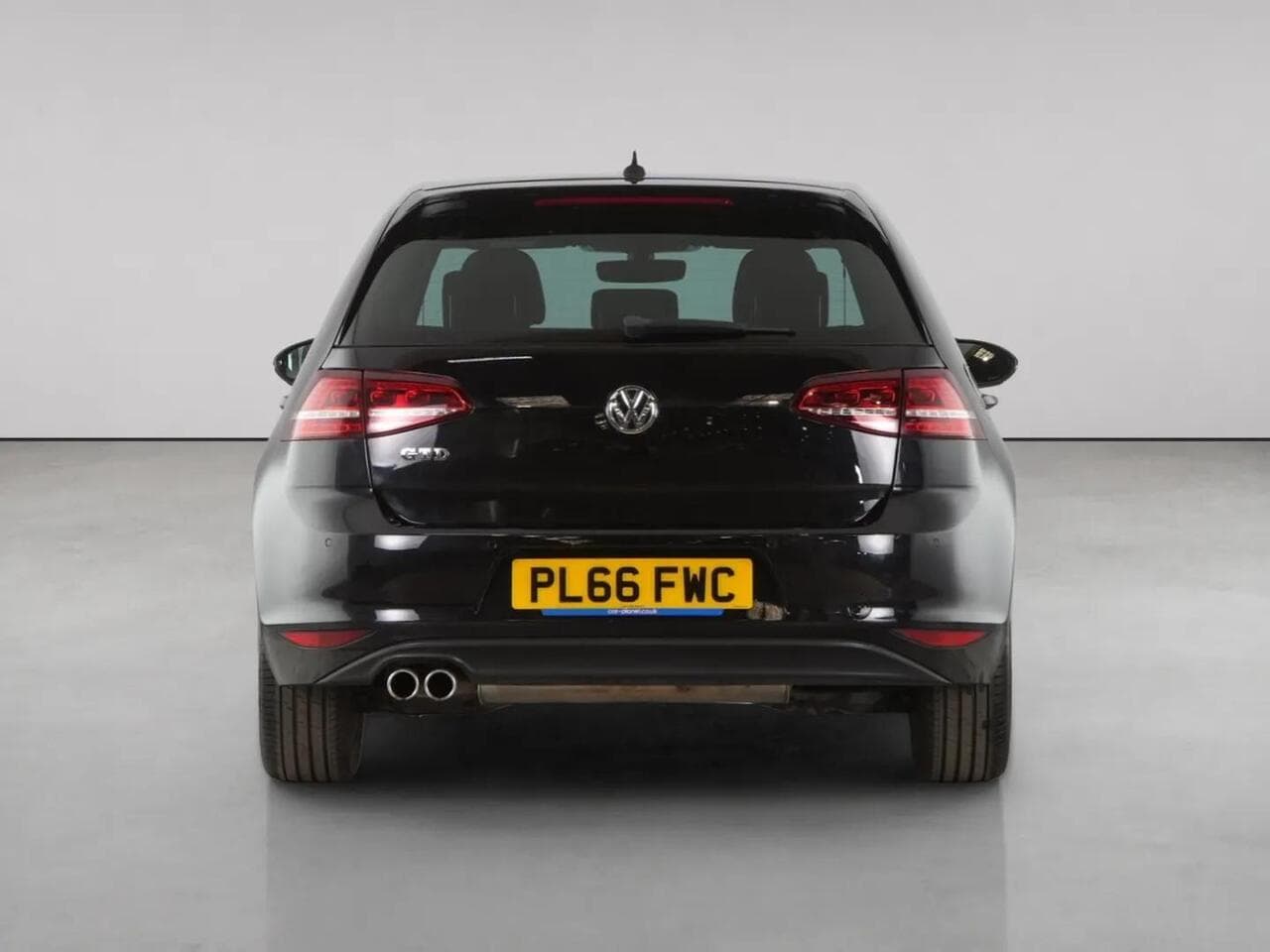 Volkswagen Golf thumbnail Rear