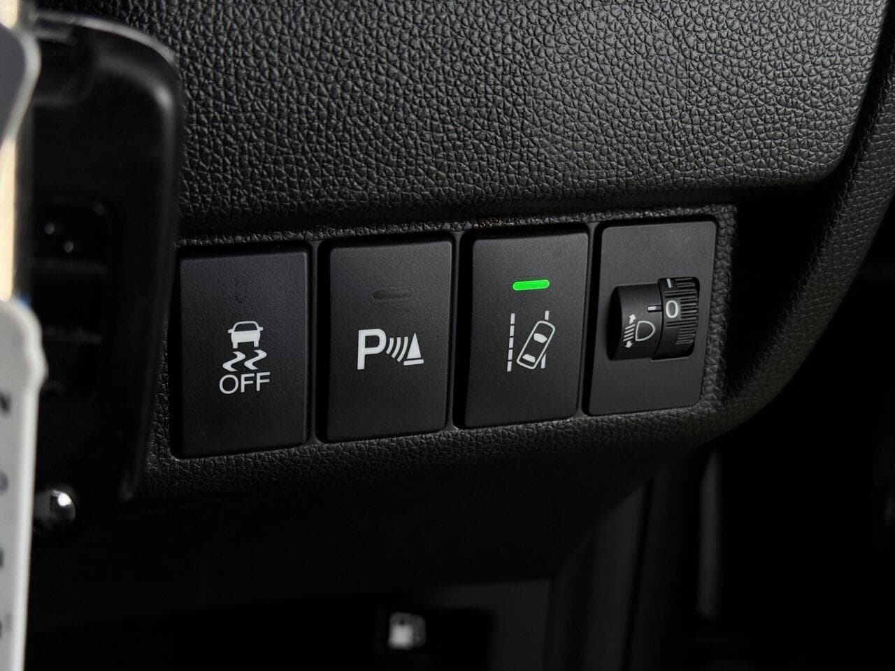 Honda Jazz thumbnail Misc Controls