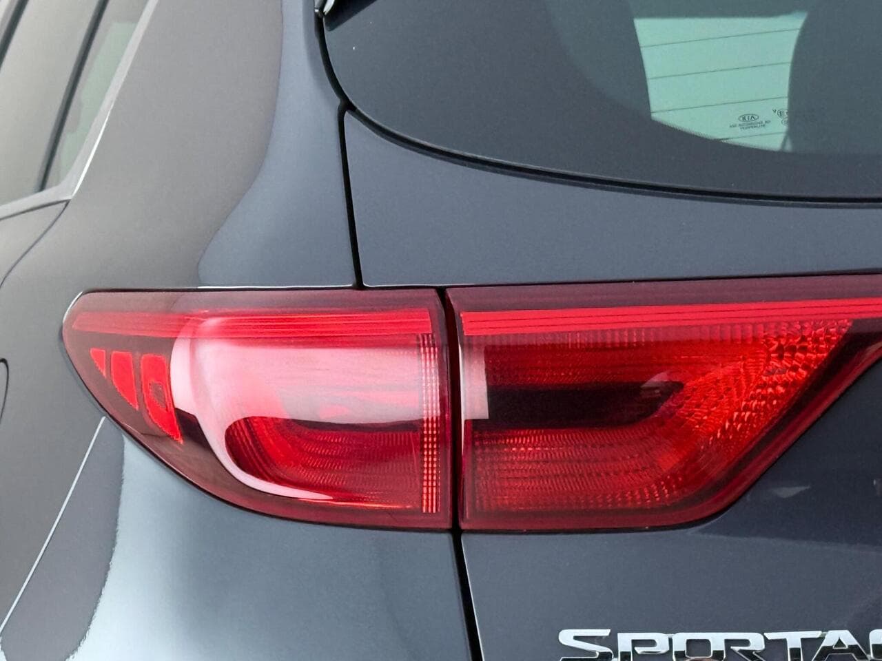 Kia Sportage thumbnail Lights Rear