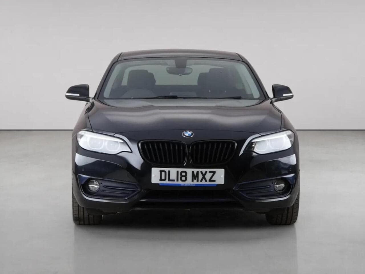 BMW 2 Series thumbnail Front