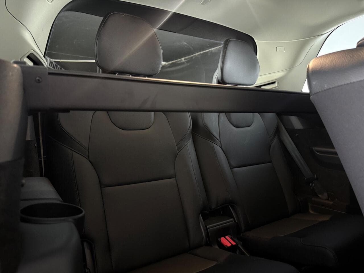 Volvo XC90 thumbnail Seats Rear