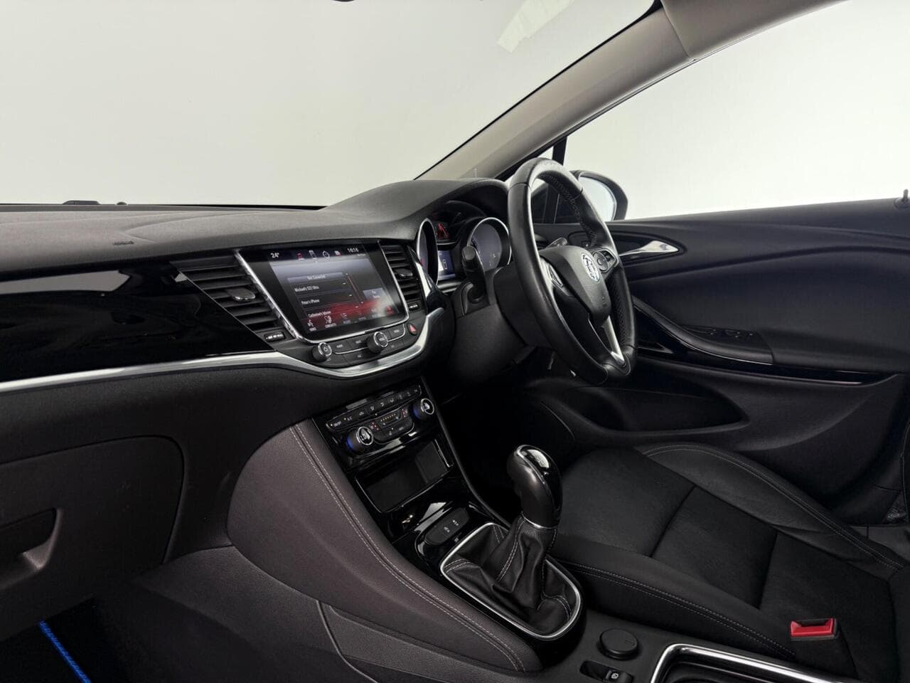 Vauxhall Astra thumbnail Interior Front