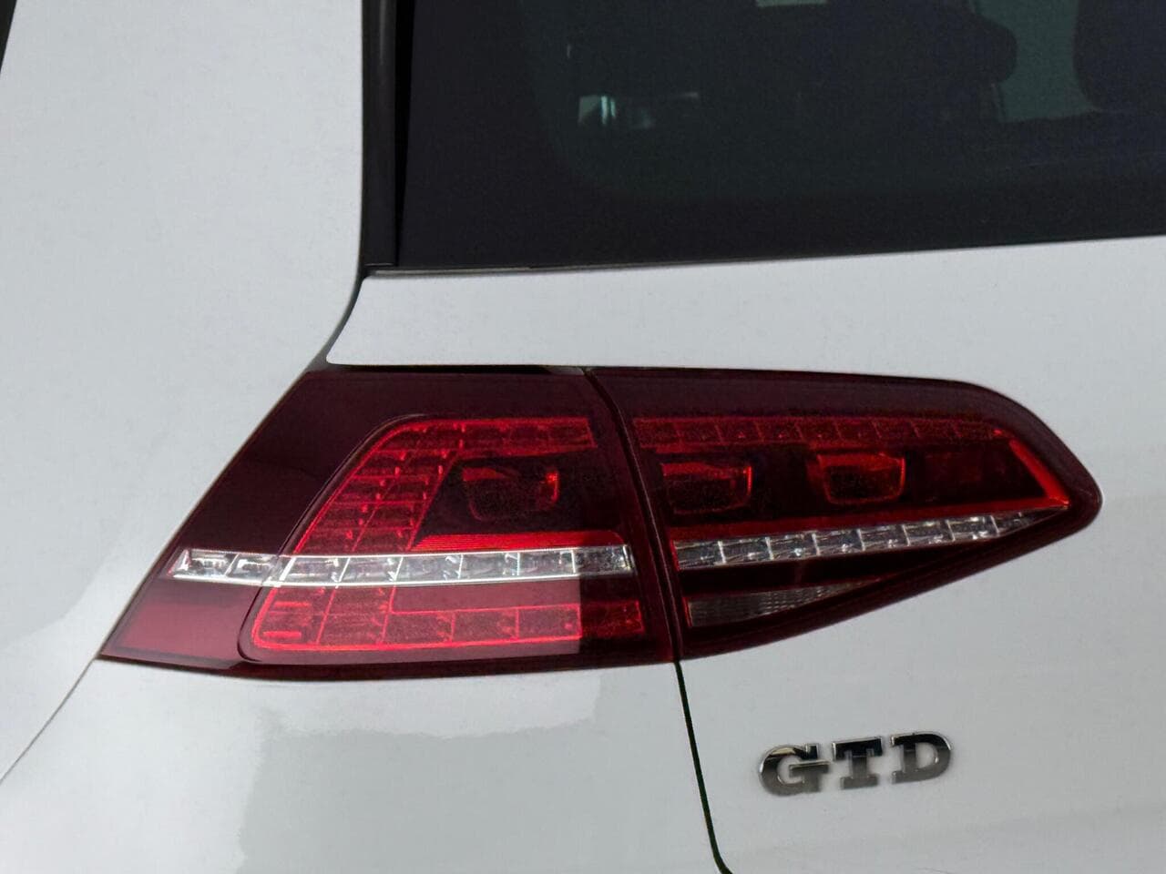 Volkswagen Golf thumbnail Lights Rear