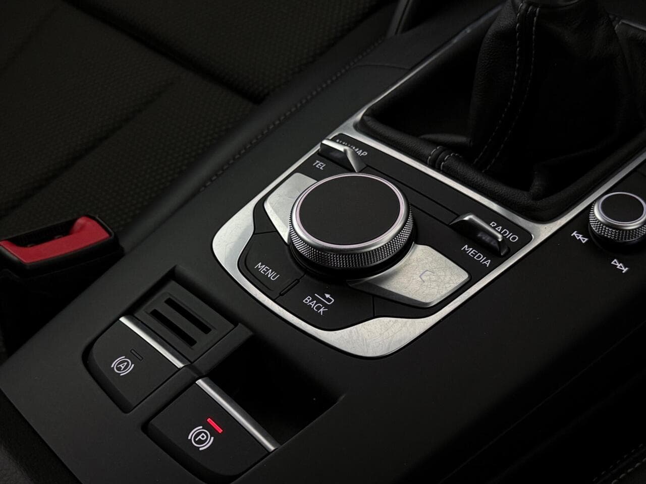Audi A3 thumbnail Misc Controls