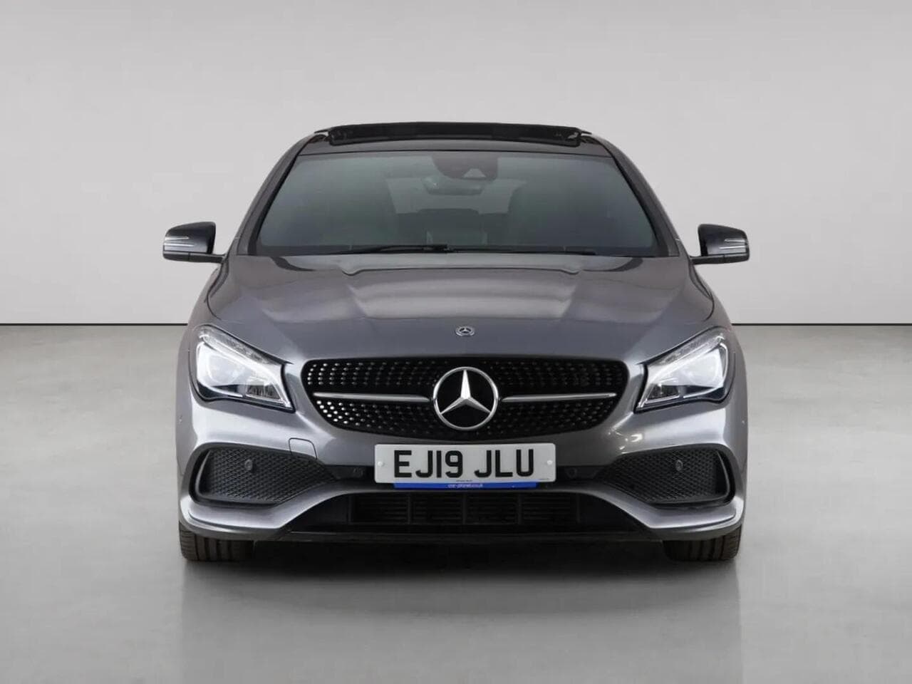 Mercedes-Benz CLA thumbnail Front