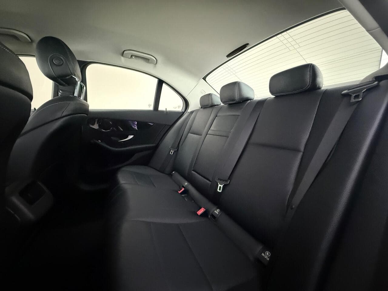 Mercedes-Benz C Class thumbnail Seats Rear