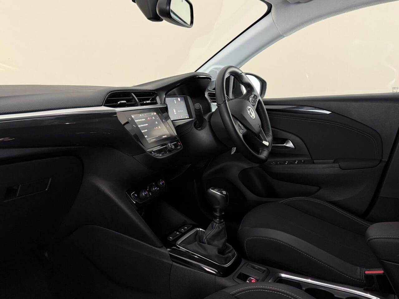 Vauxhall Corsa thumbnail Interior Front