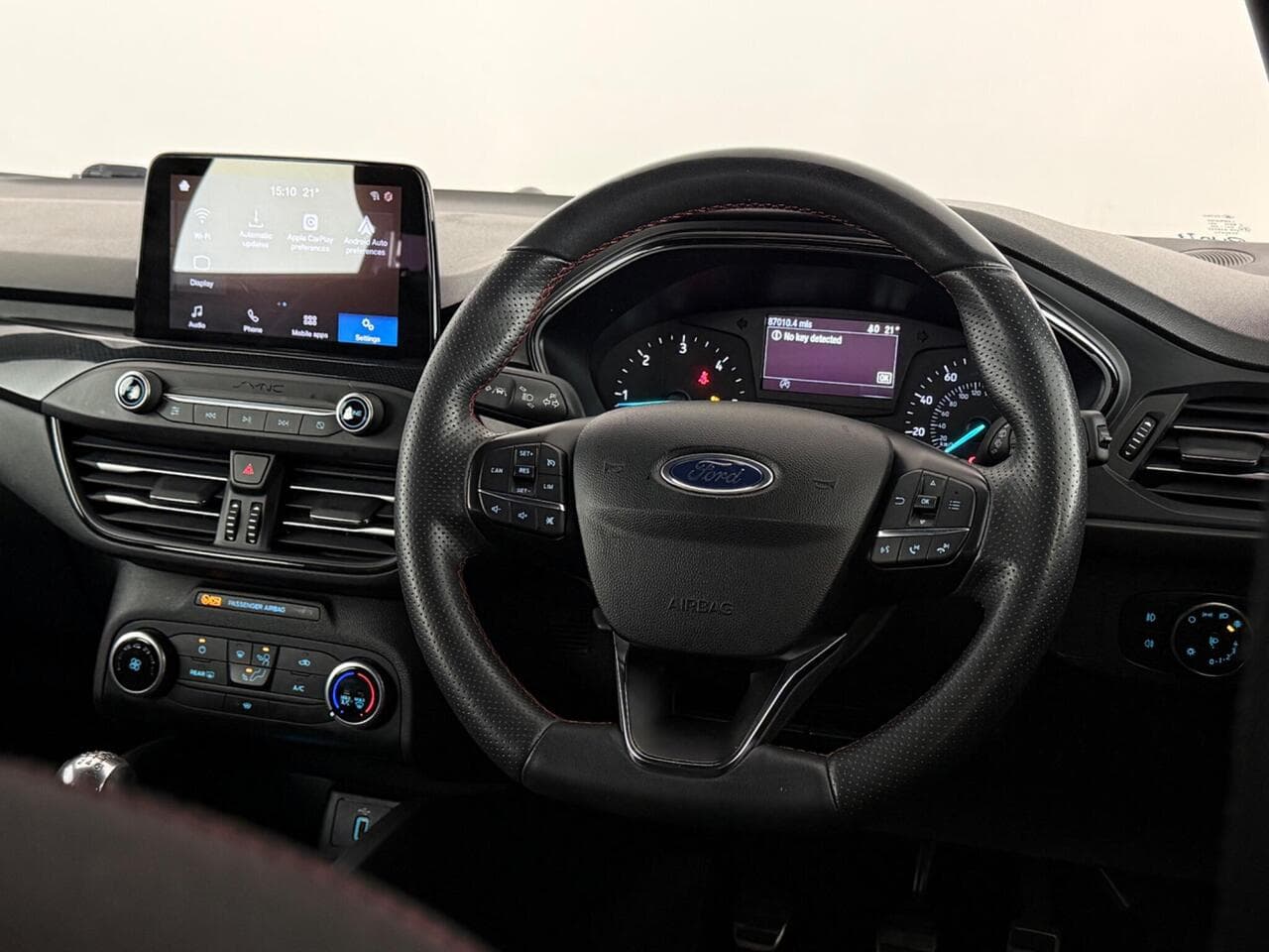 Ford Focus thumbnail Steering Wheel