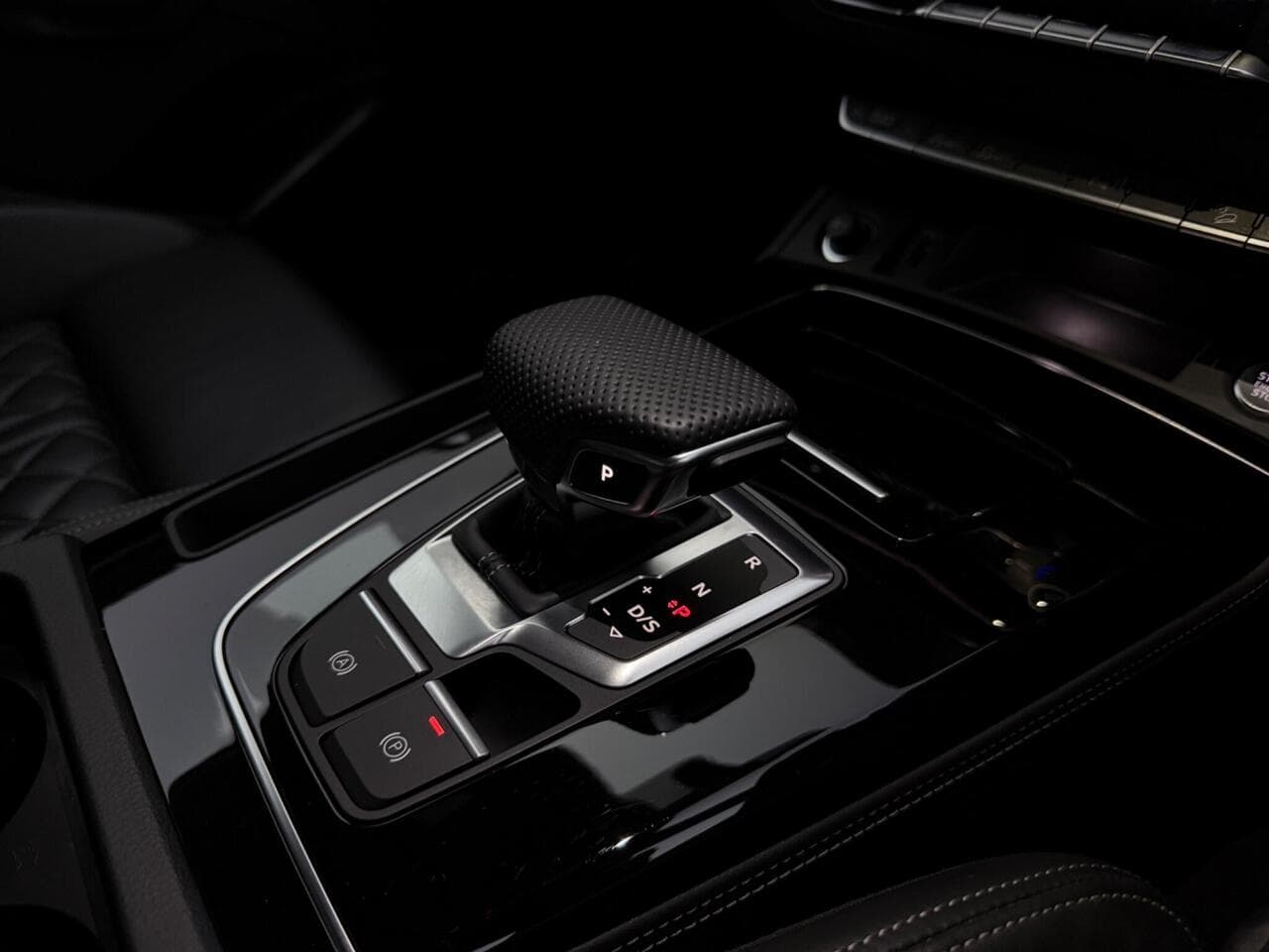 Audi Q5 thumbnail Inconclusive