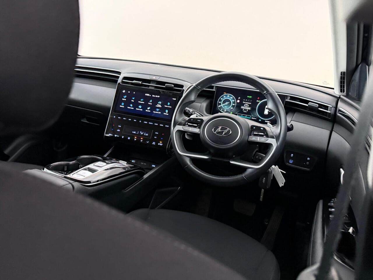 Hyundai TUCSON thumbnail Interior Front