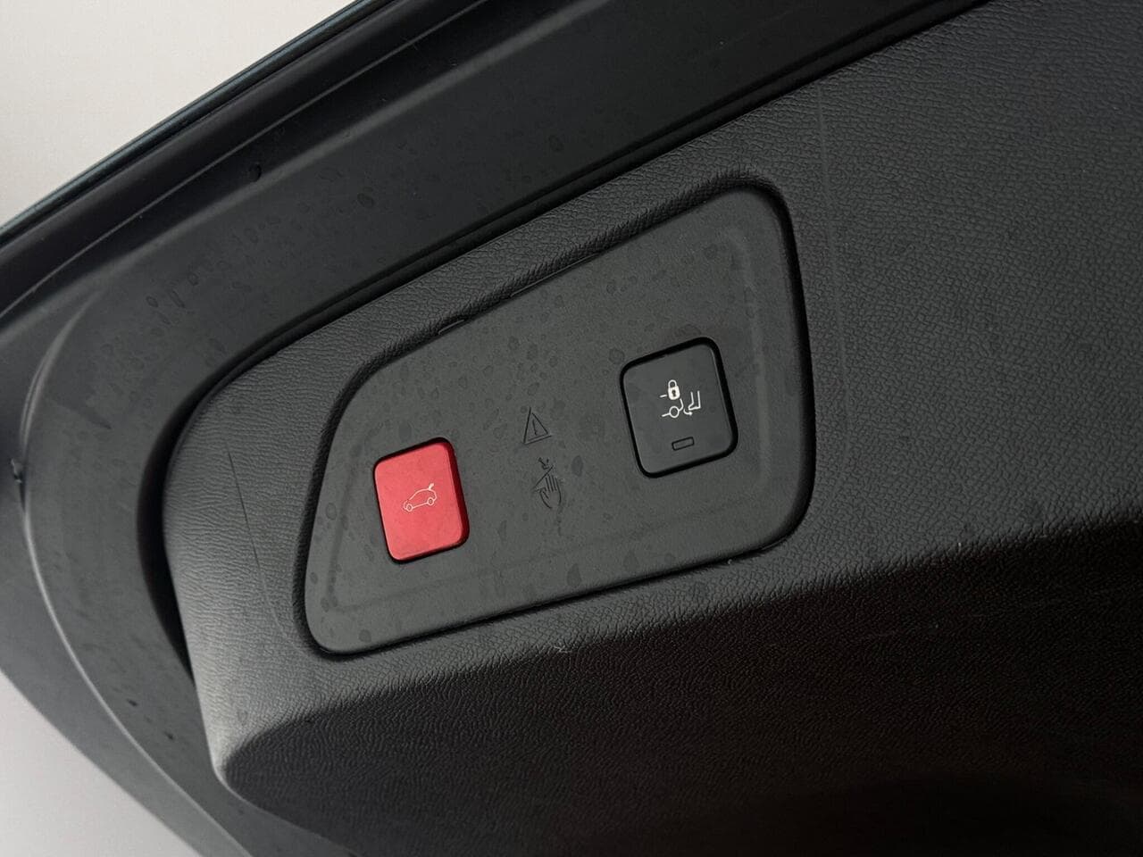 Citroen C5 Aircross thumbnail Misc Controls