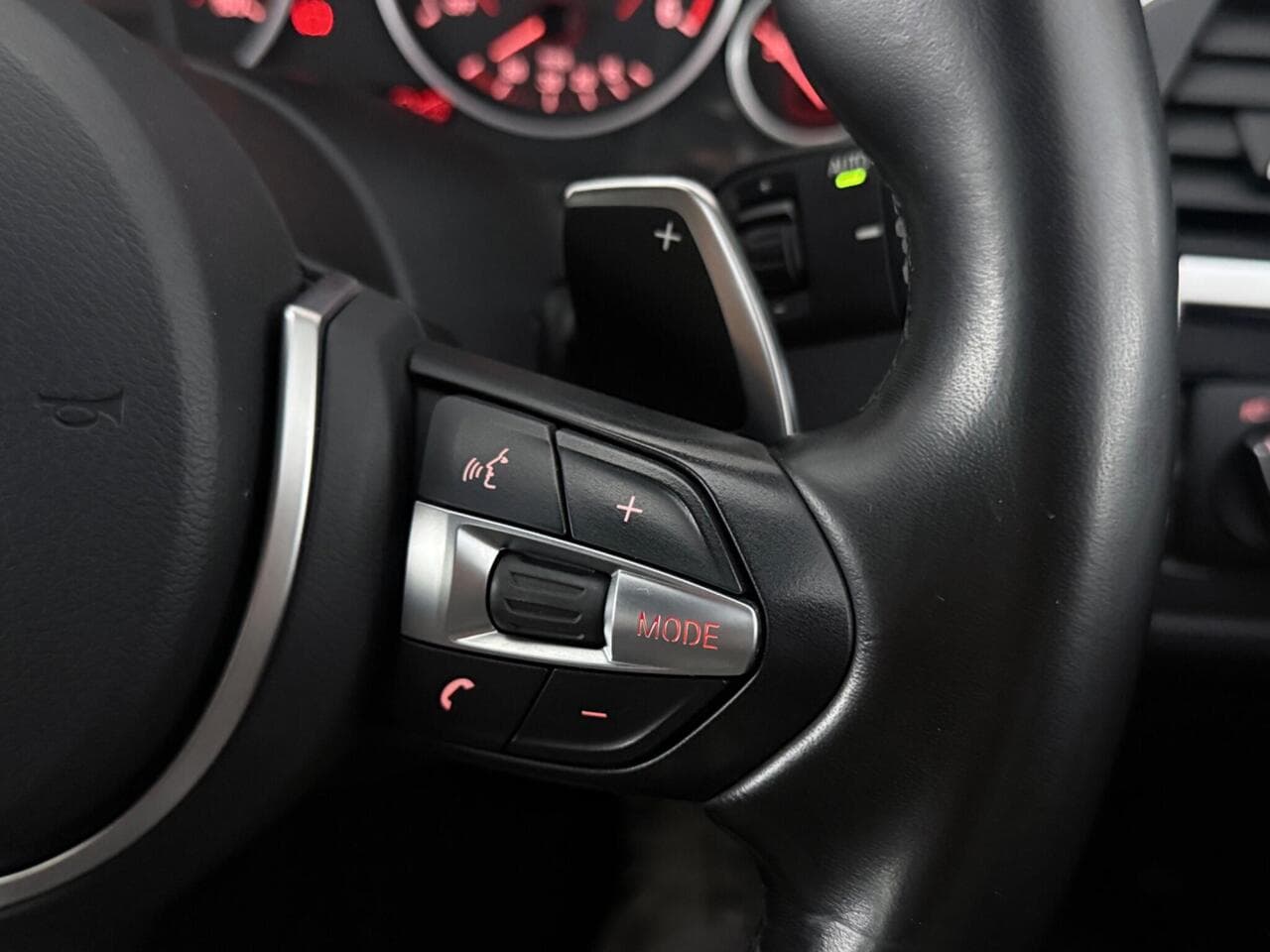 BMW 3 Series thumbnail Misc Controls