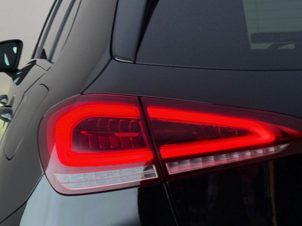Mercedes-Benz A Class thumbnail Lights Rear