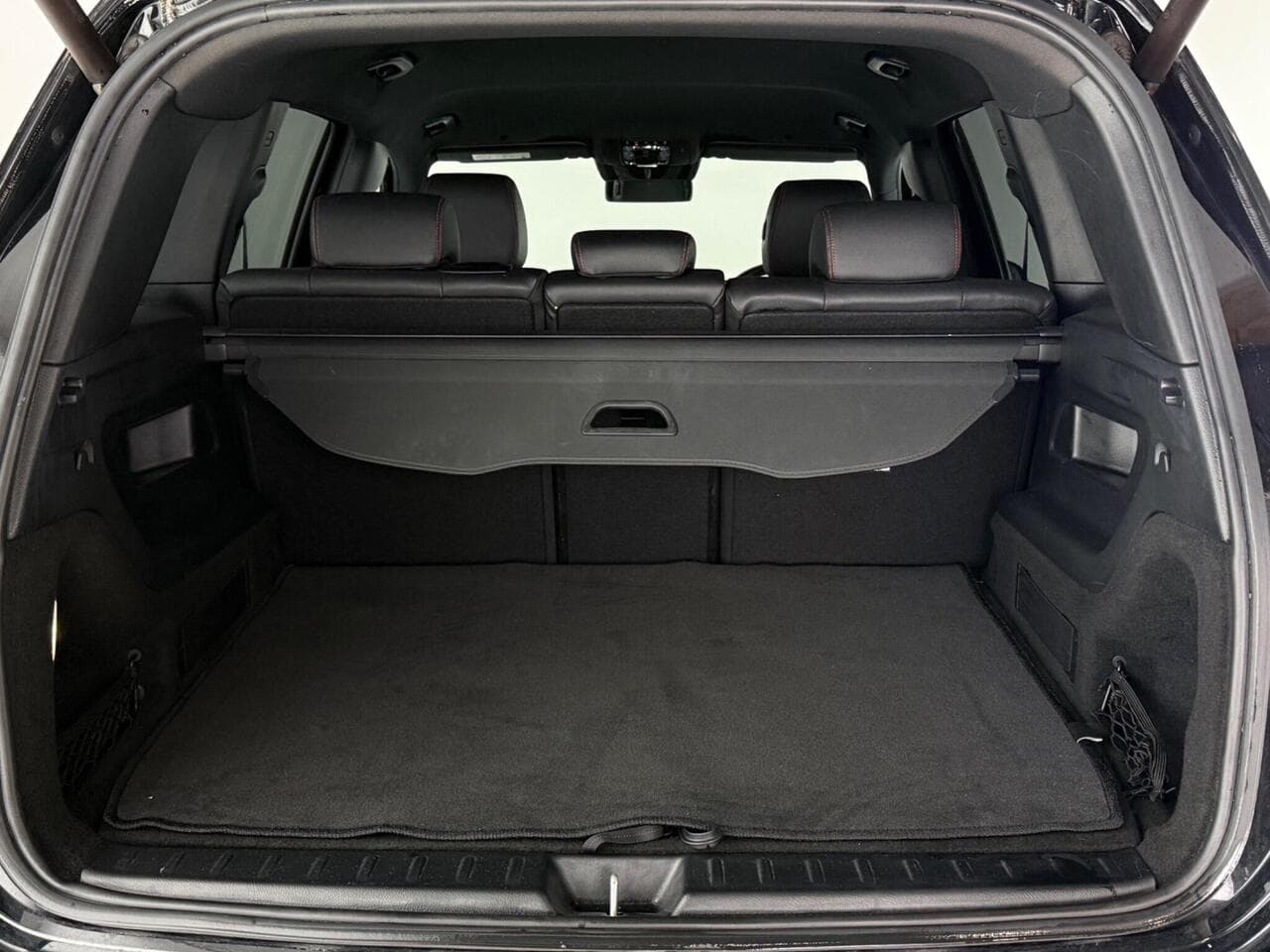 Mercedes-Benz GLB thumbnail Boot