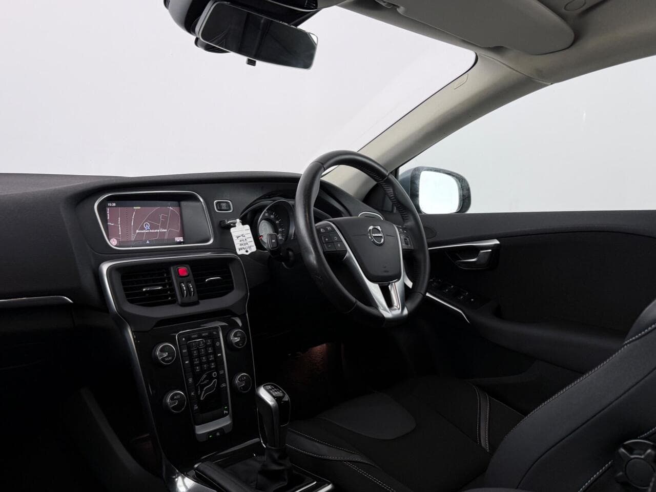 Volvo V40 thumbnail Interior Front