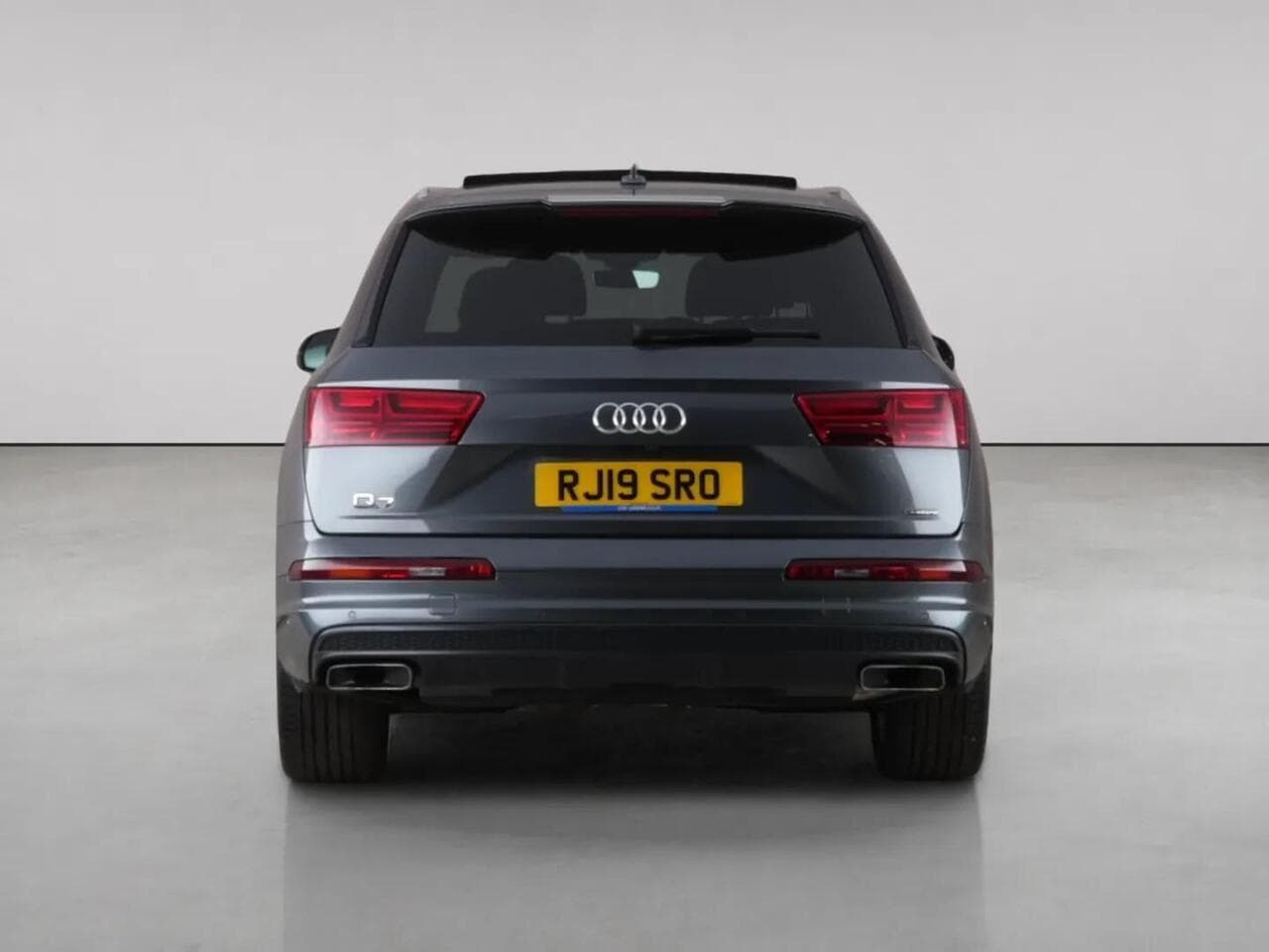 Audi Q7 thumbnail Rear
