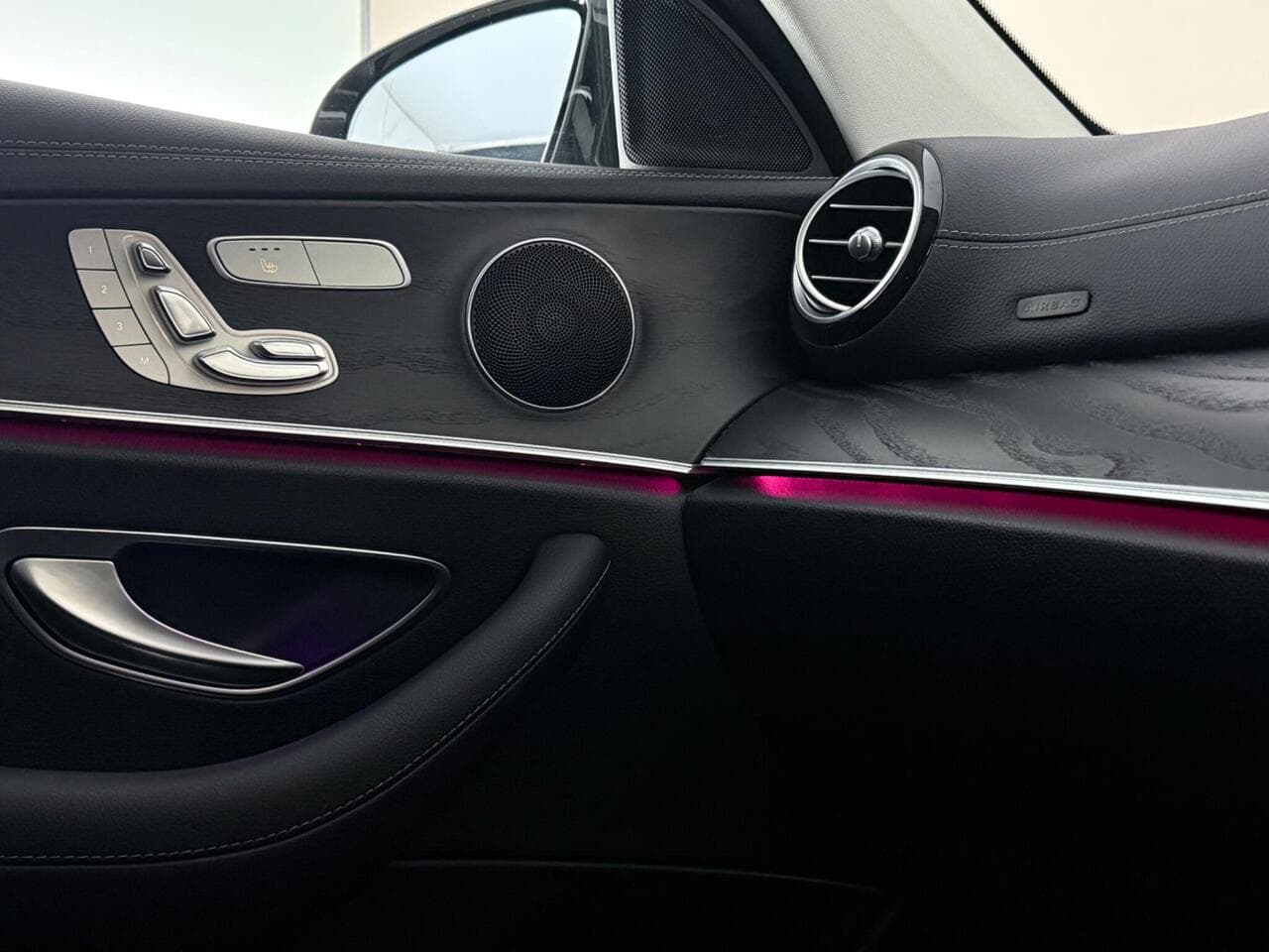 Mercedes-Benz E Class thumbnail Inconclusive
