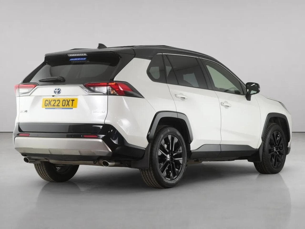 Toyota RAV4 thumbnail Rear Right