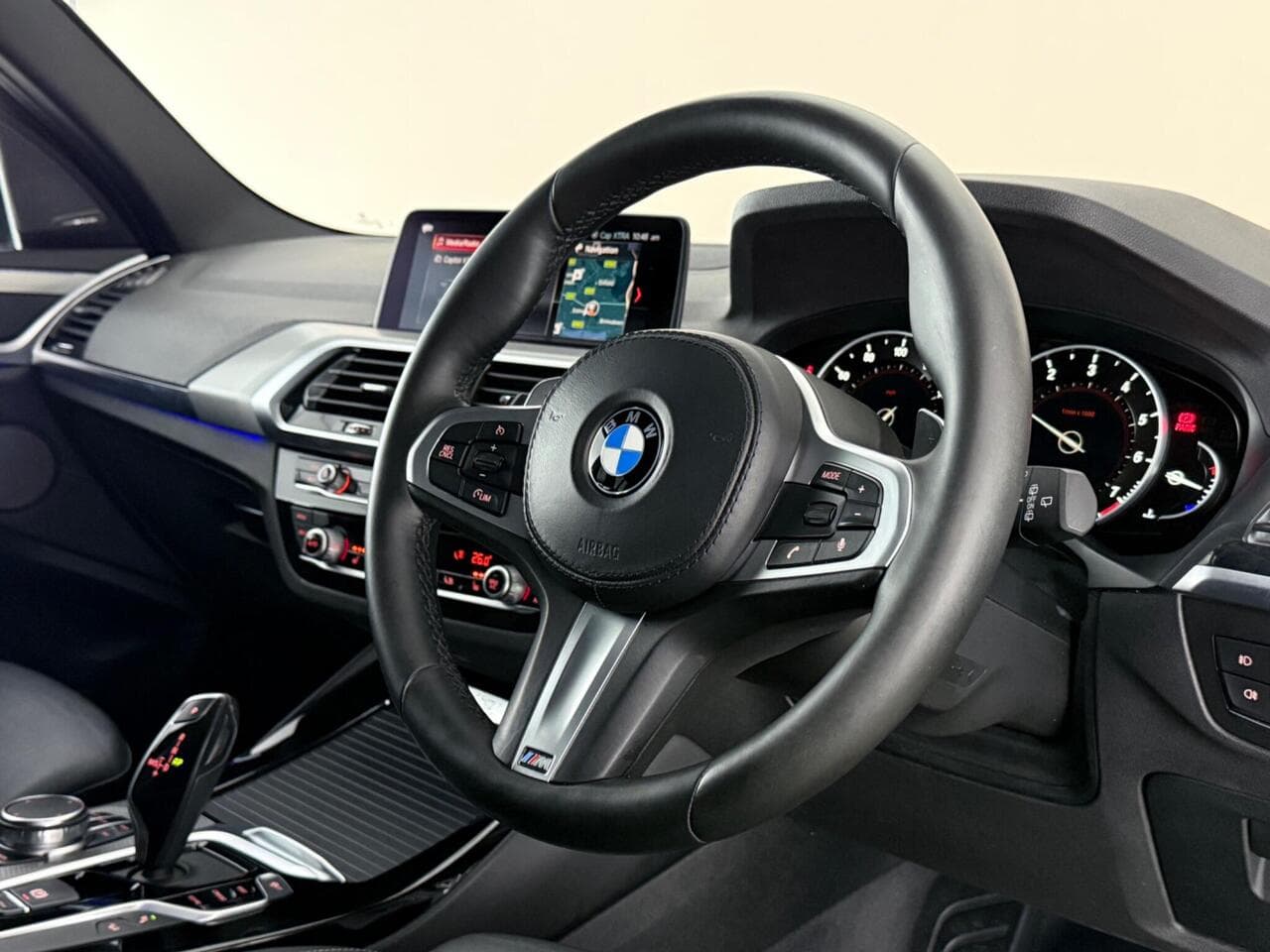 BMW X3 thumbnail Steering Wheel