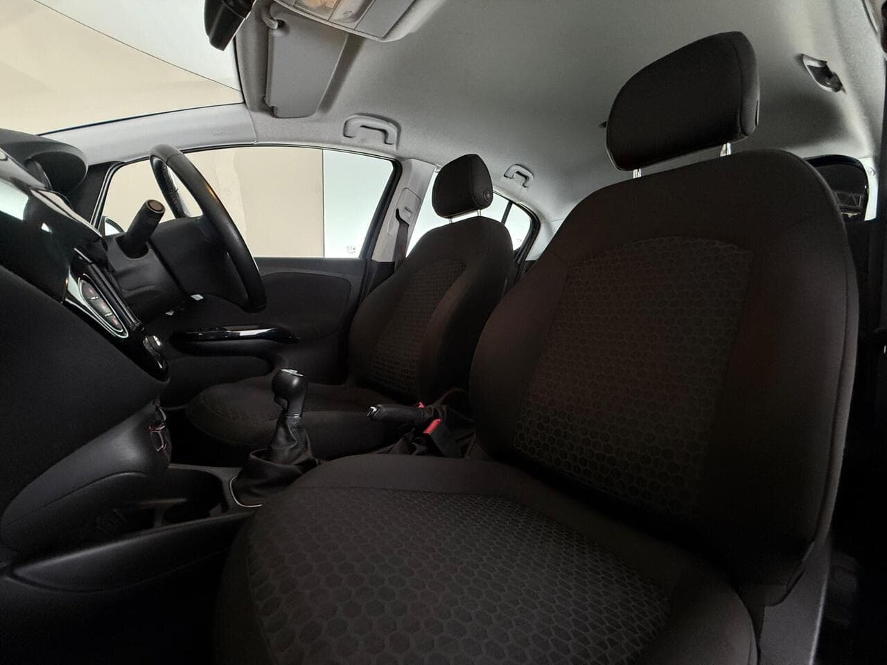 Vauxhall Corsa thumbnail Seat Front Passenger
