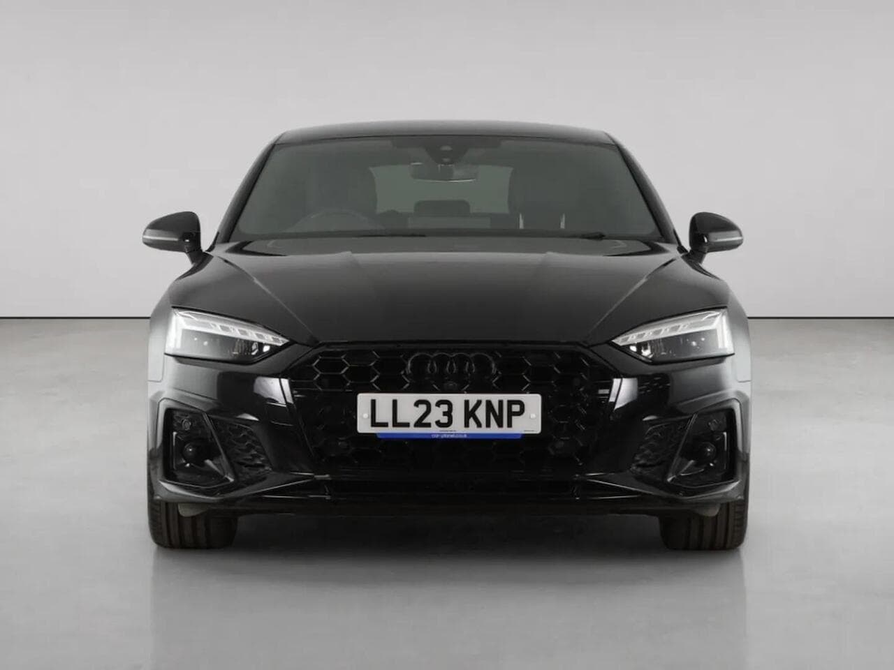 Audi A5 thumbnail Front
