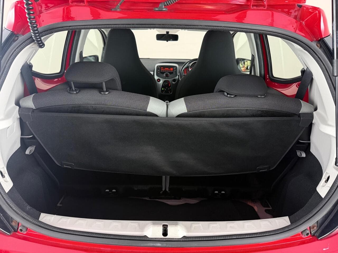 Toyota AYGO thumbnail Boot