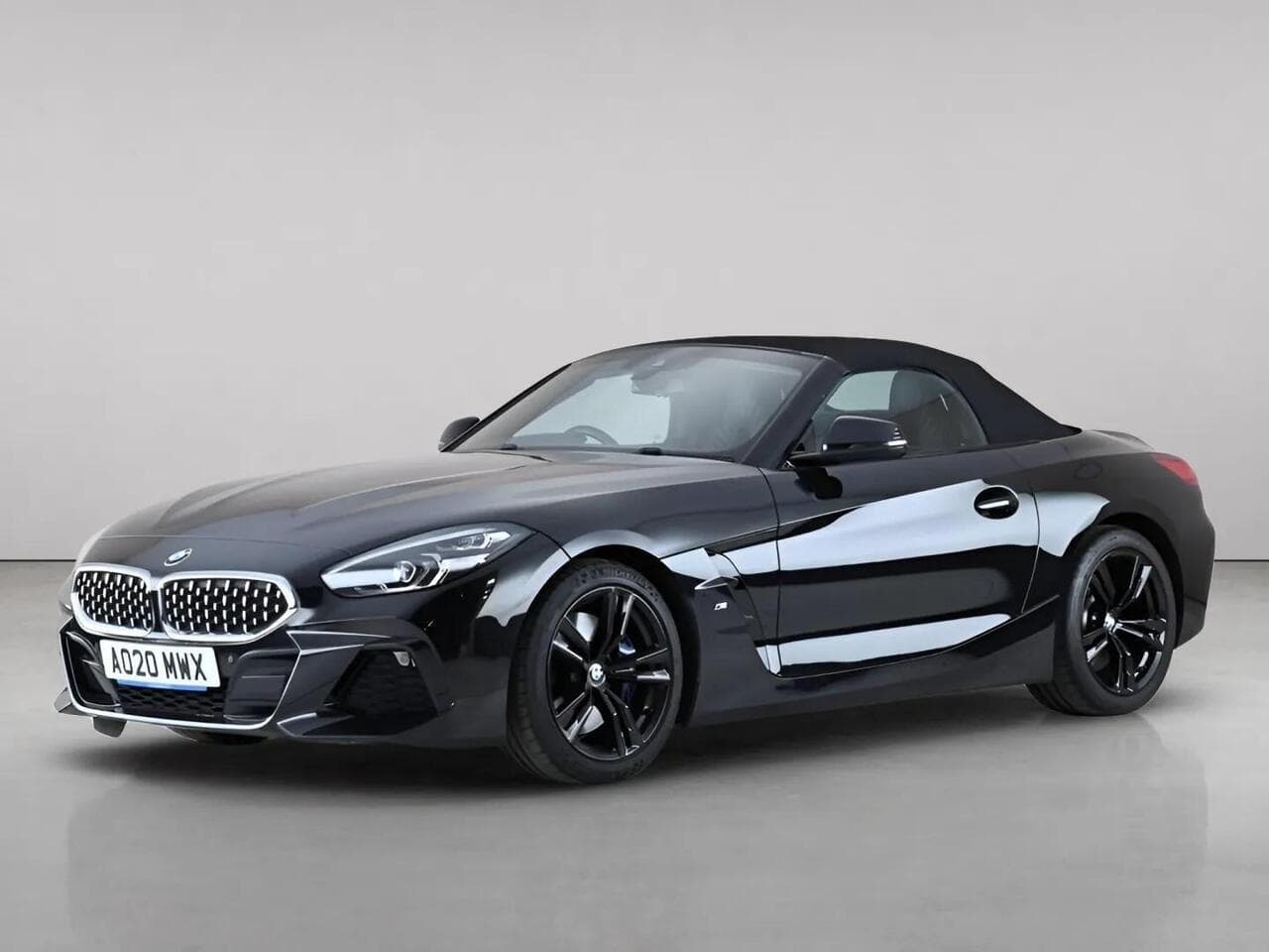 BMW Z4 thumbnail Front Left