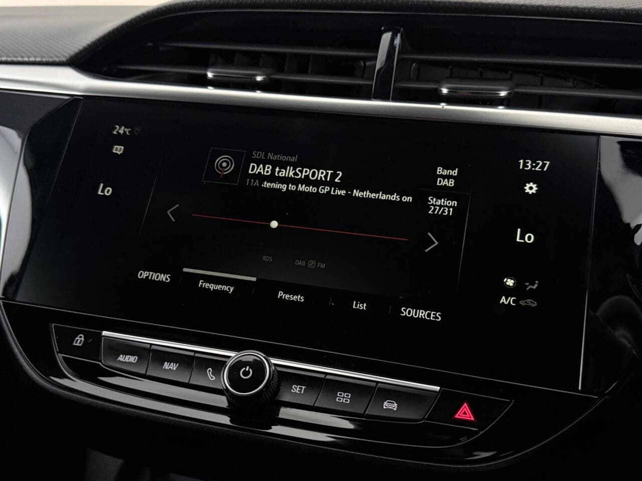 Vauxhall Corsa thumbnail Infotainment System