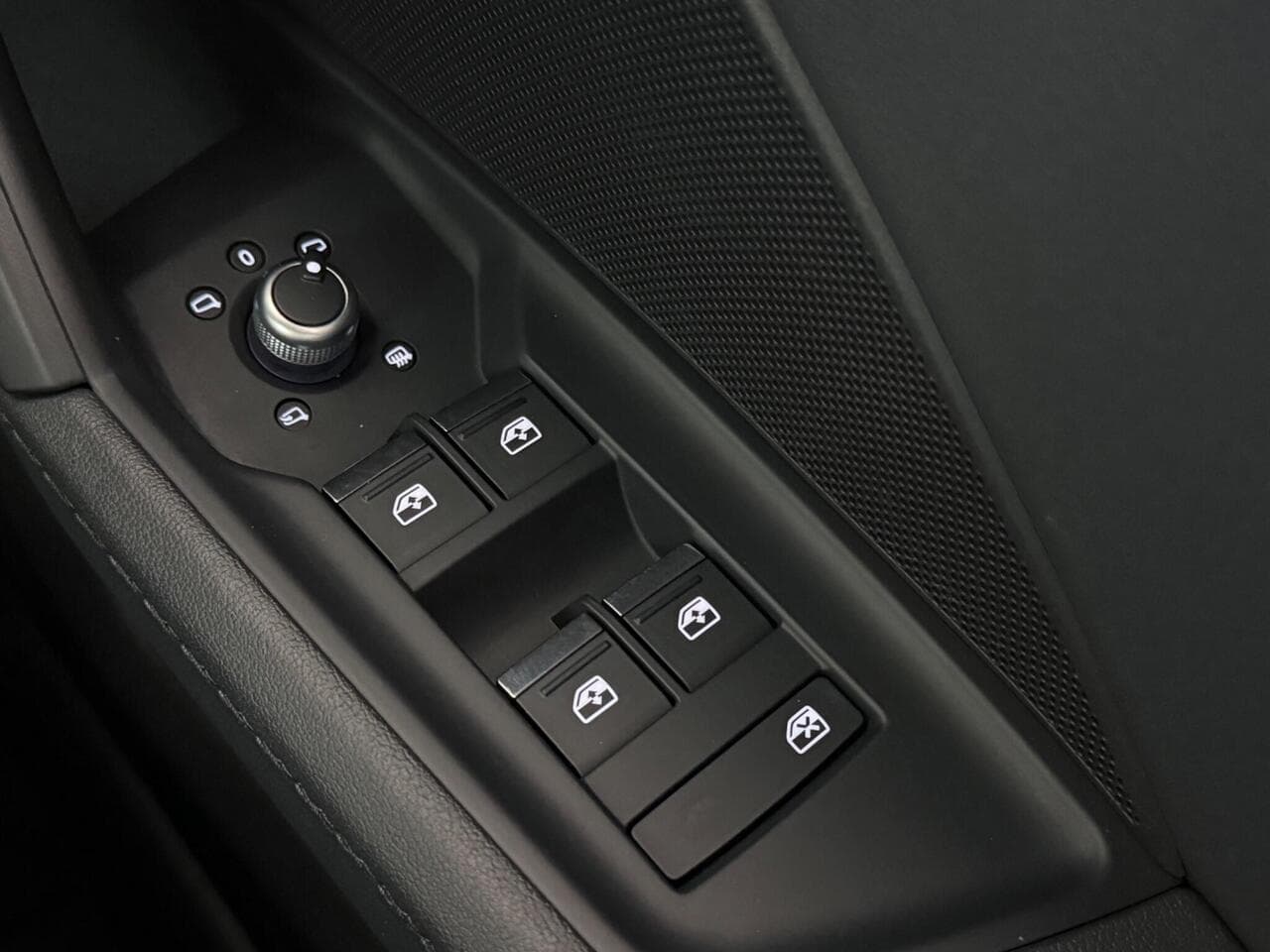 Audi A3 thumbnail Misc Controls