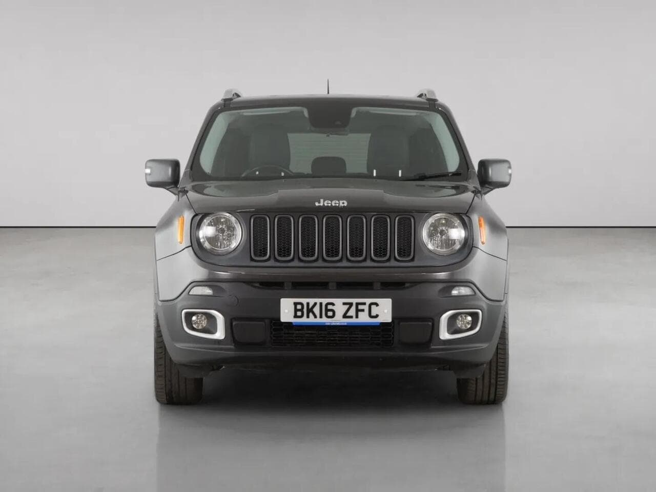 Jeep Renegade thumbnail Front