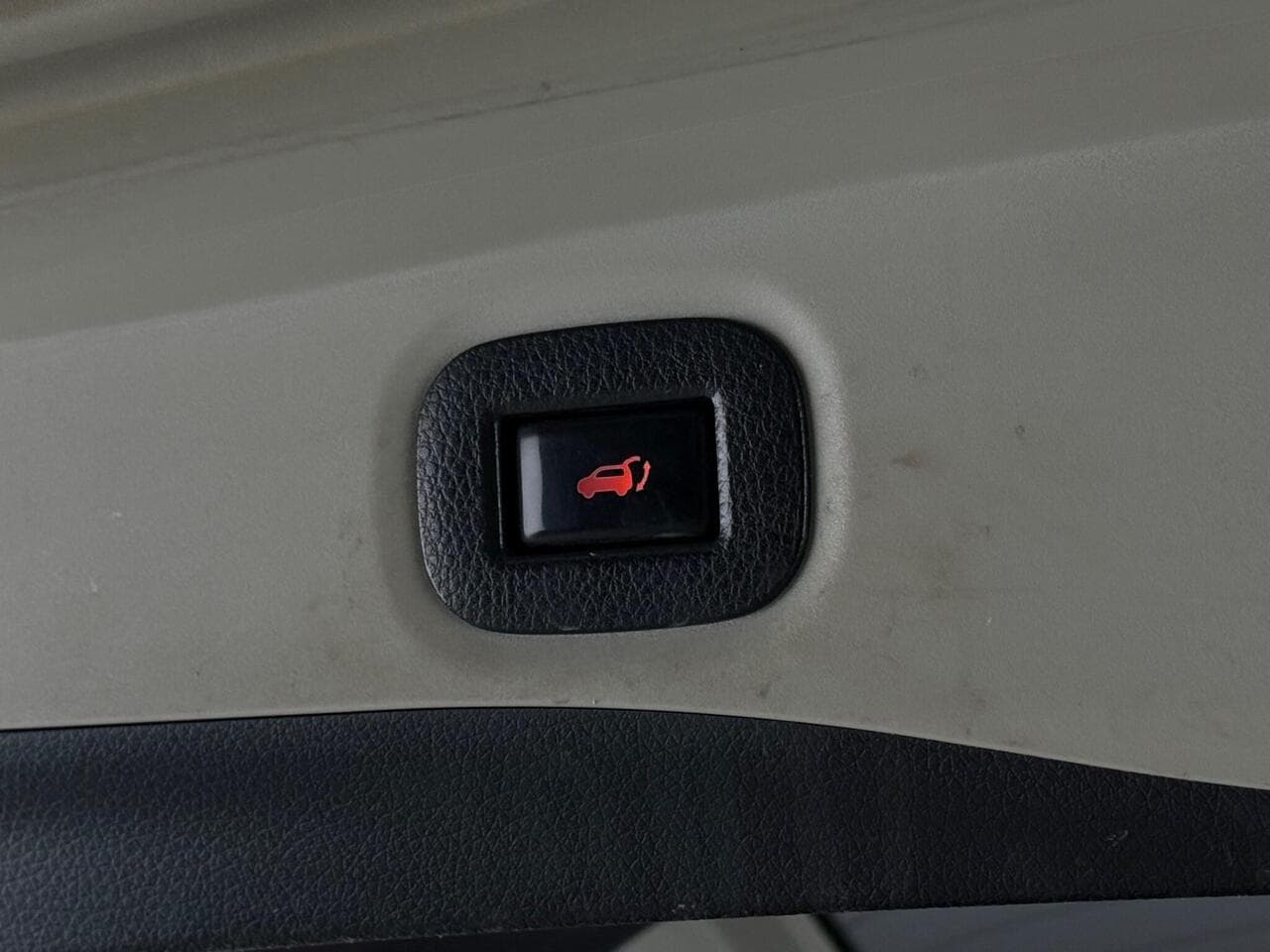 Nissan X-Trail thumbnail Misc Controls