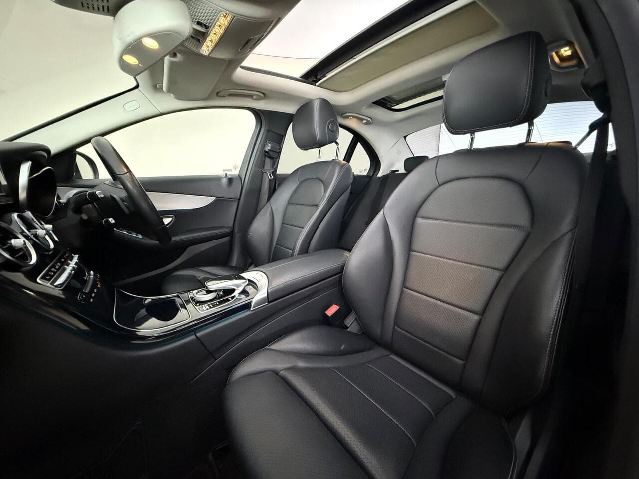 Mercedes-Benz C Class thumbnail Seat Front Passenger