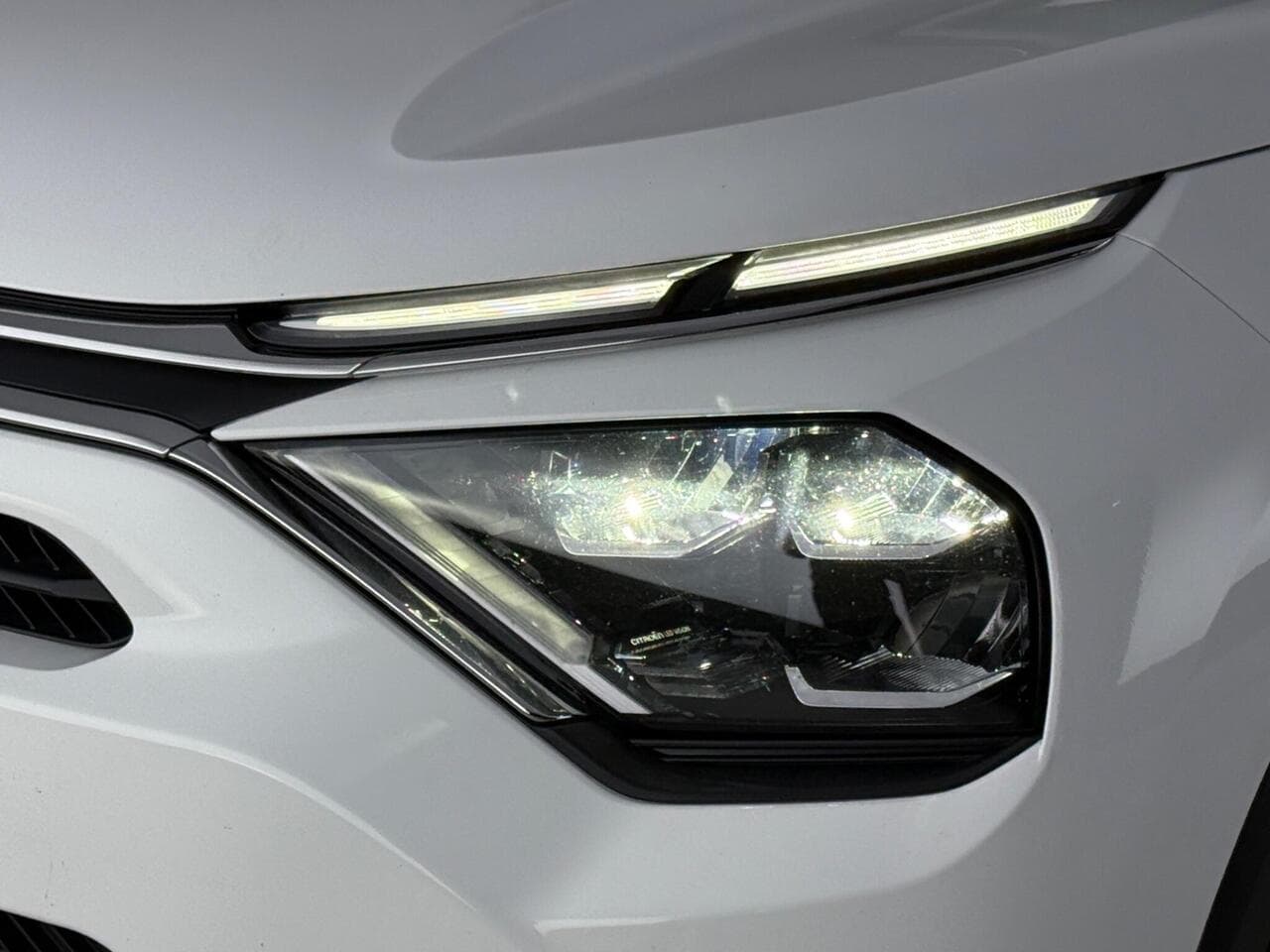 Citroen C4 thumbnail Lights Front
