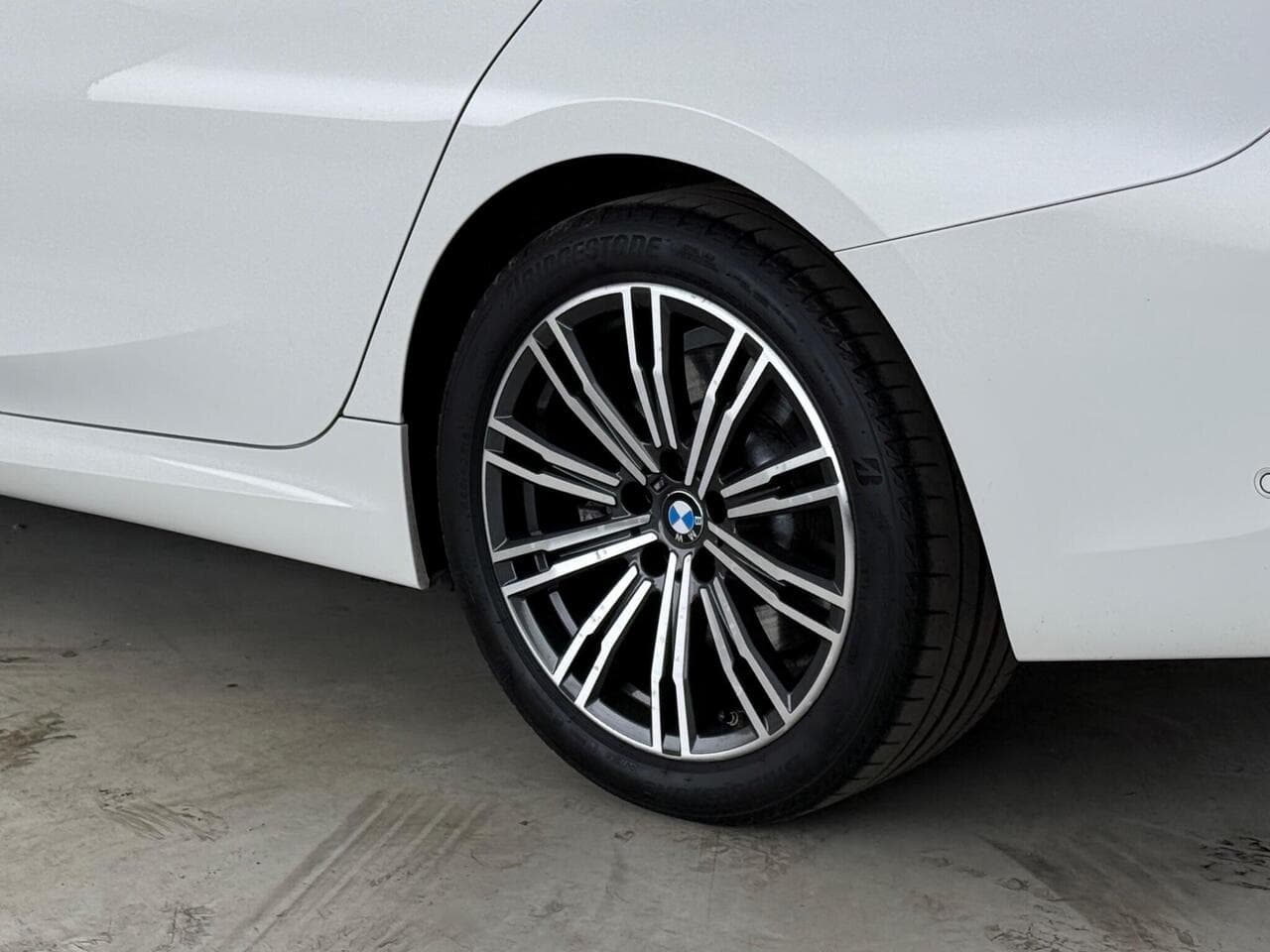 BMW 3 Series thumbnail Wheel