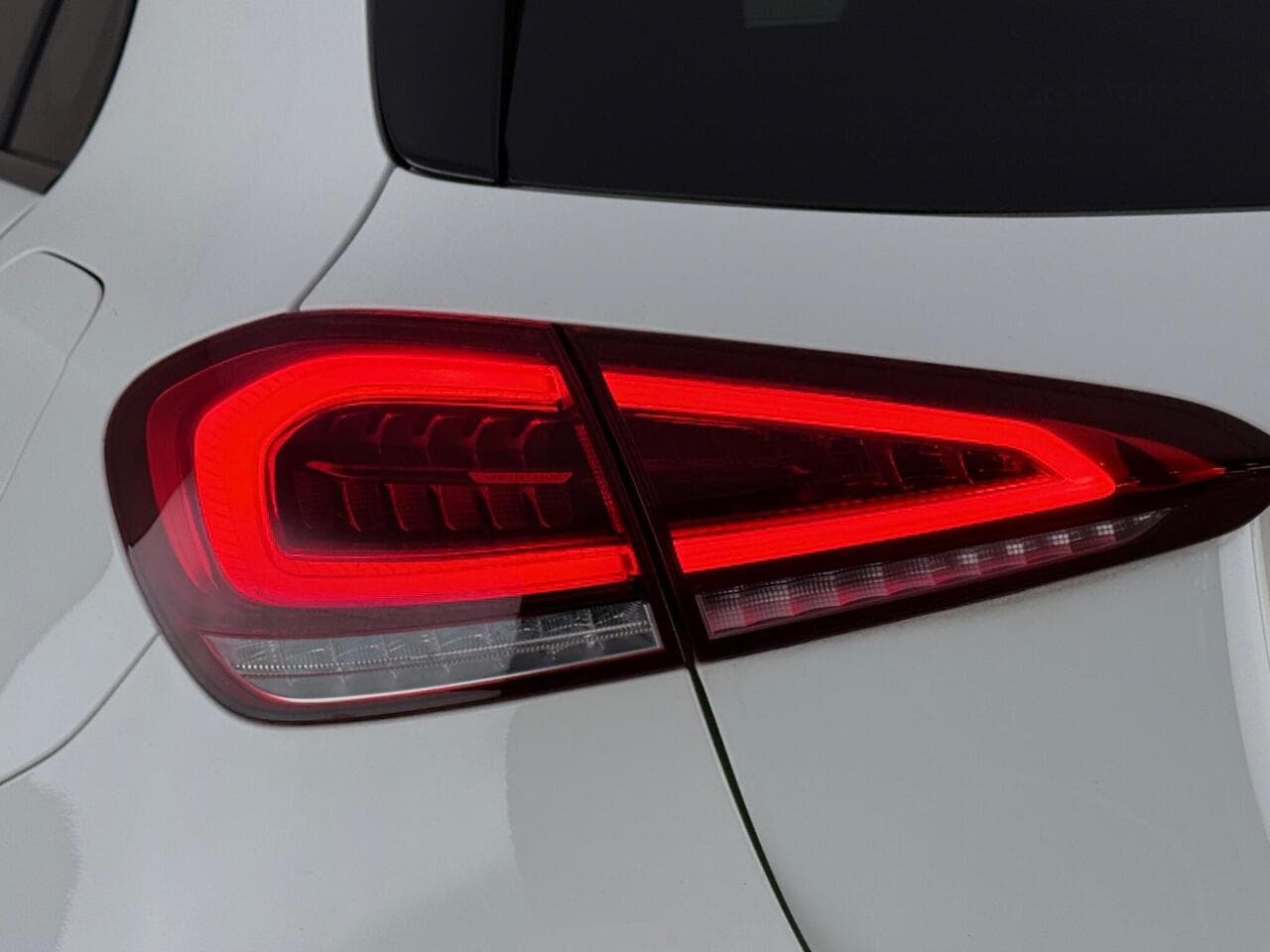 Mercedes-Benz A Class thumbnail Lights Rear