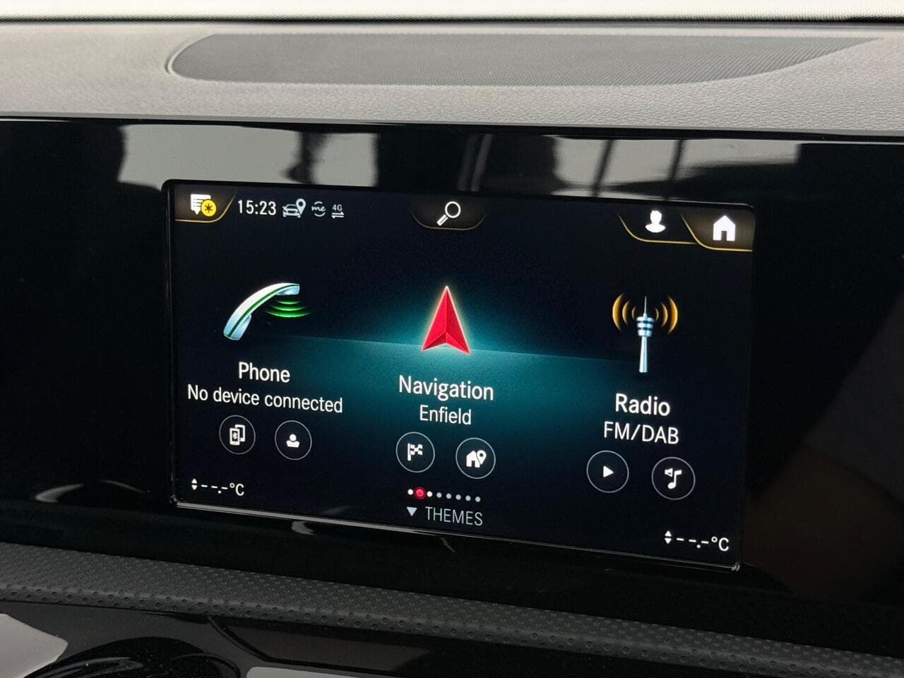 Mercedes-Benz A Class thumbnail Infotainment System