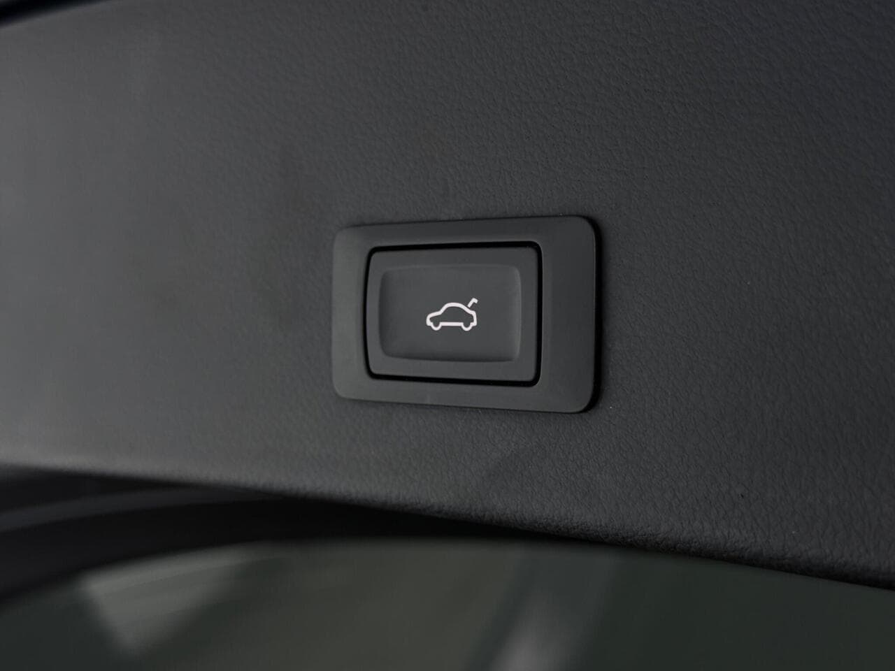 Audi A6 Avant thumbnail Misc Controls