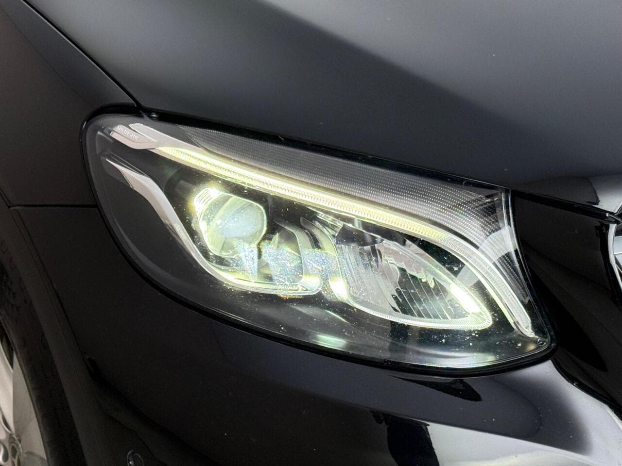 Mercedes-Benz GLC thumbnail Lights Front