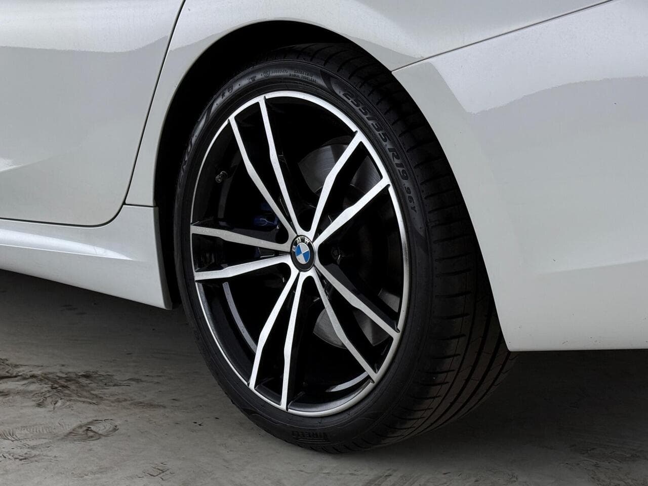 BMW 3 Series thumbnail Wheel