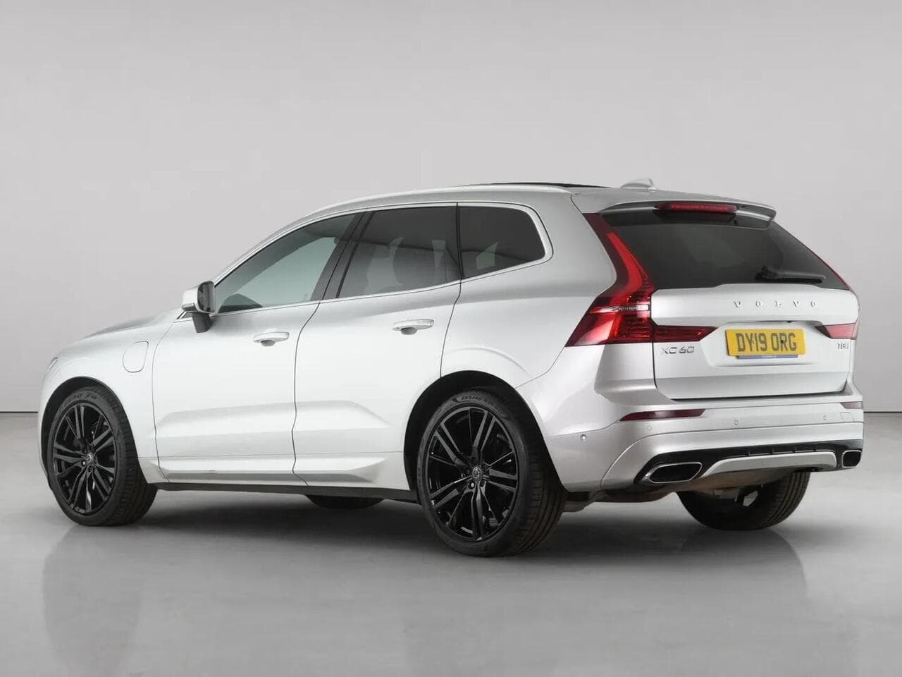 Volvo XC60 thumbnail Rear Left