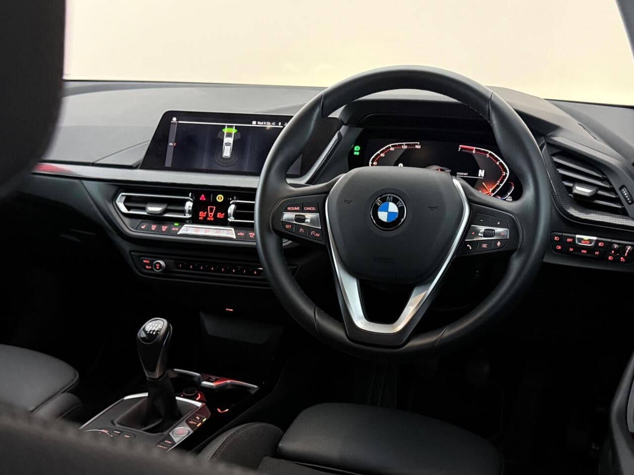 BMW 1 Series thumbnail Steering Wheel