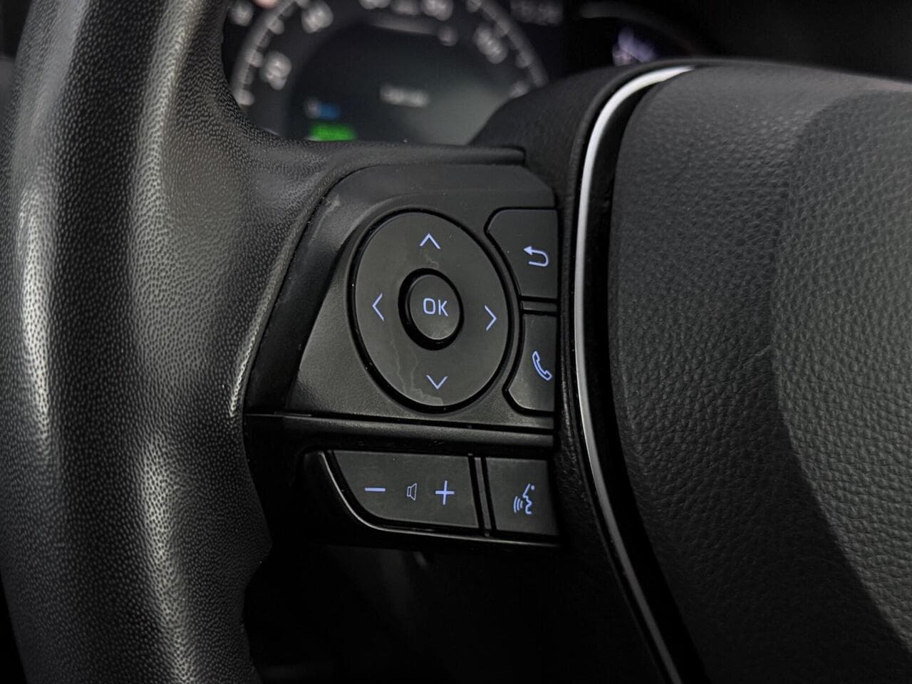 Toyota RAV4 thumbnail Misc Controls