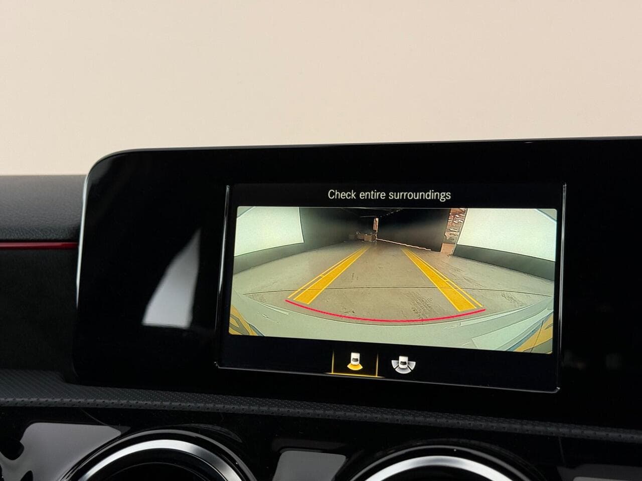 Mercedes-Benz A Class thumbnail Infotainment System